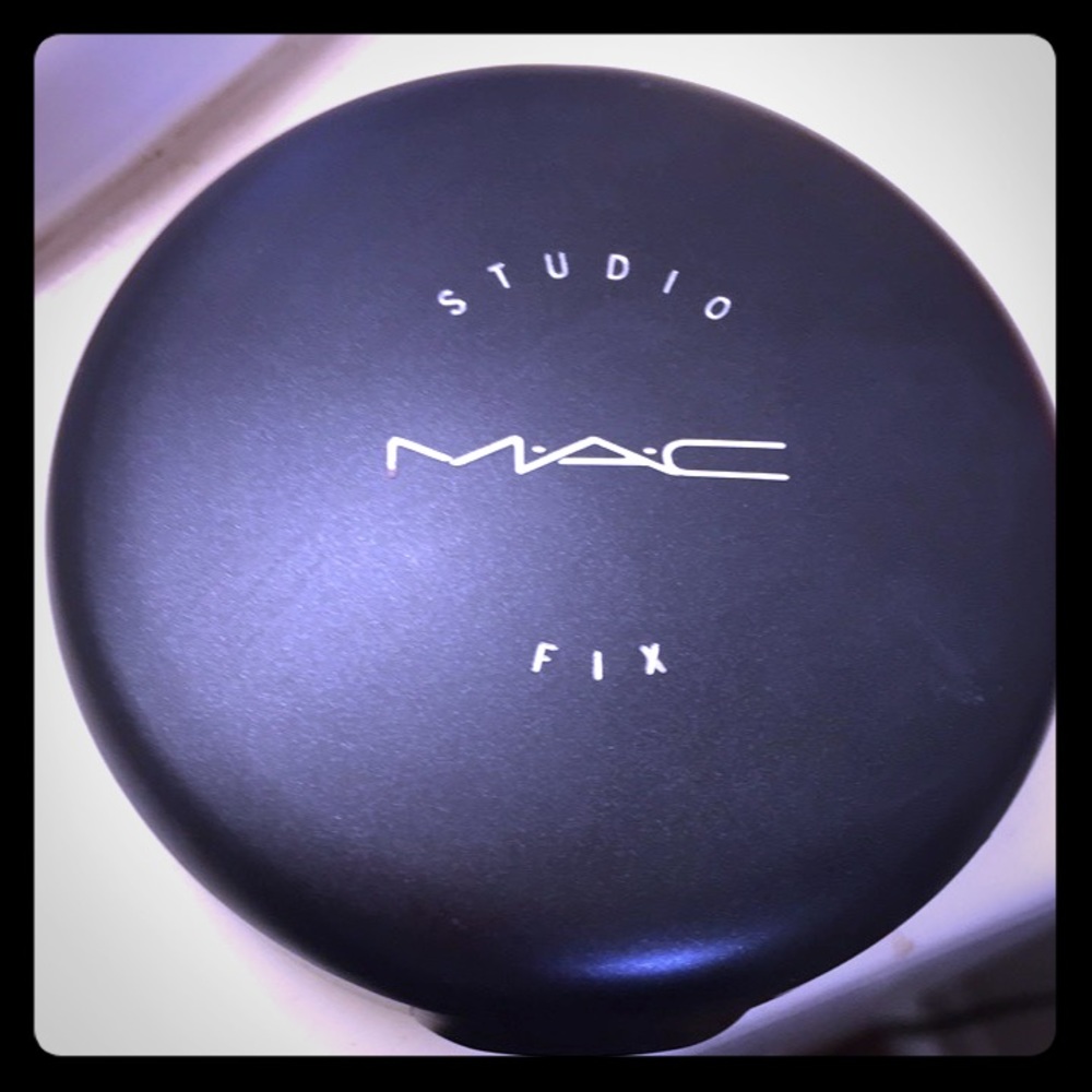 Mac studio fix powder plus foundation C30